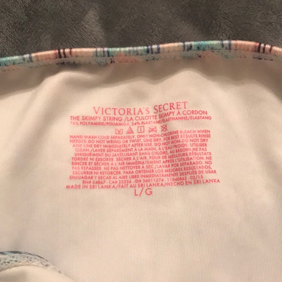 Victoria’s Secret Skimpy String Bottom - Picture 3 of 3